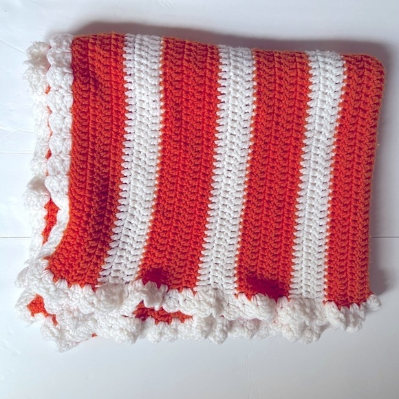 Throw Blanket Orange and White 36 x 59 Crochet Craze Tennessee Vols GBO - Picture 1 of 12